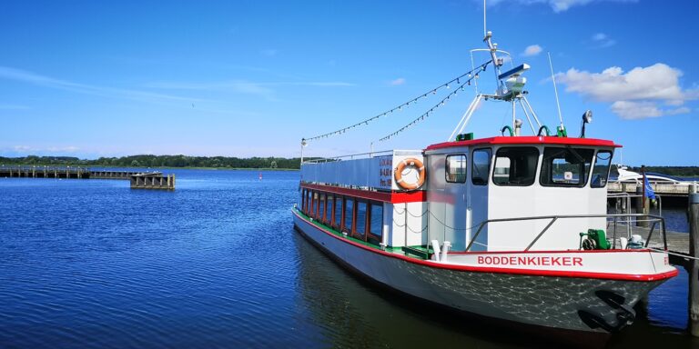 Information Landheimfahrt Schiffsausflug Reederei Zingst