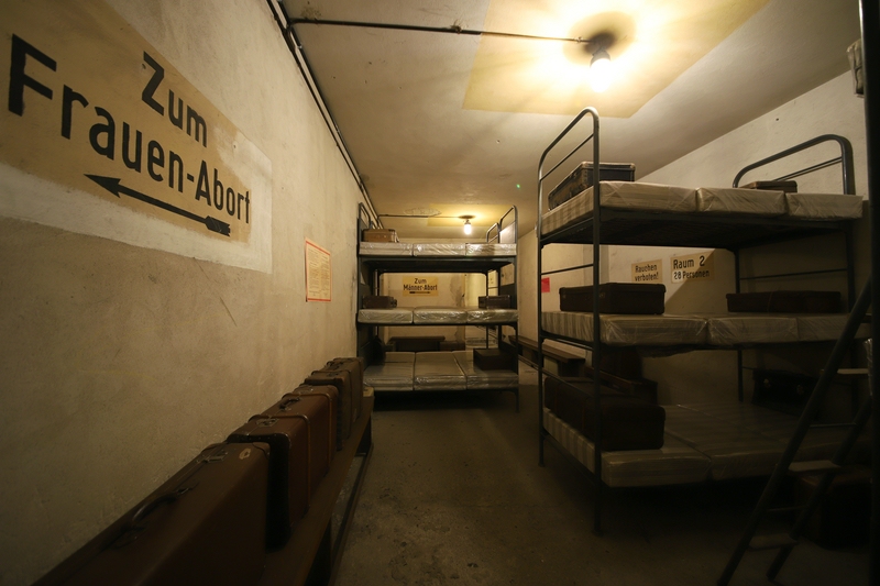 Berliner Unterwelten: Spannende Führungen durch Bunker, Tunnel & düstere Relikte. Ein echter Geheimtipp für jede Klassenfahrt nach Berlin
